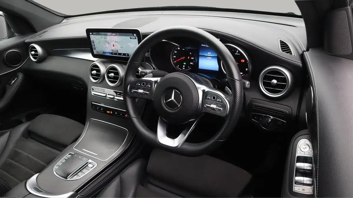 2020-mercedes-benz-glc-class-20d-glc220d-amg-line-coupe-4d-4matic-plus-big-9