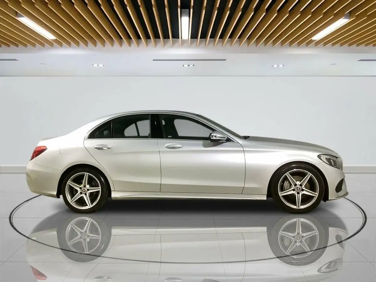 2017-mercedes-benz-c-class-21d-c220d-amg-line-ss-saloon-4d-9g-tronic-plus-big-9
