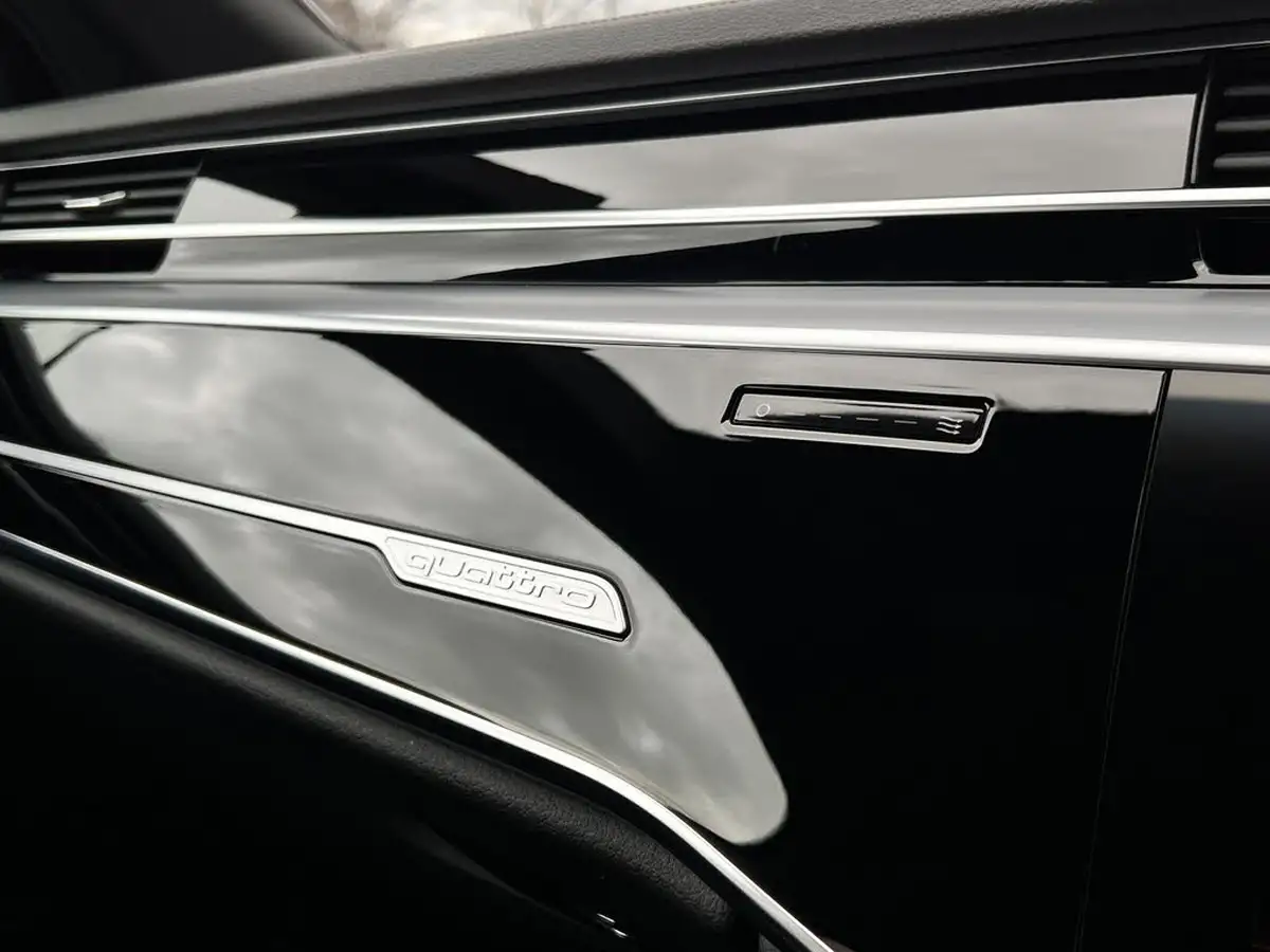 2021-audi-a8-30-55-tfsi-black-edition-big-52