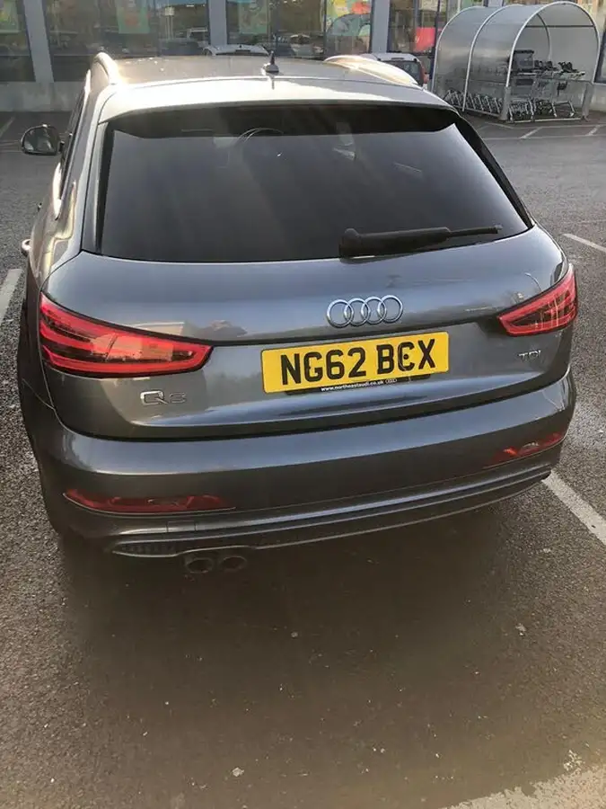 2013-audi-q3-20td-s-line-140ps-big-25