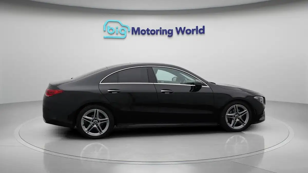 2021-mercedes-benz-cla-13-cla-180-amg-line-premium-plus-coupe-4d-big-8