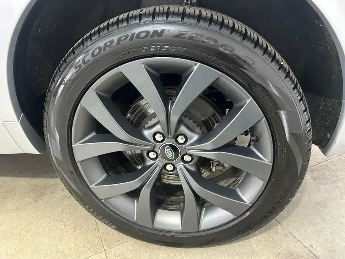 2022-land-rover-discovery-sport-15-p300e-r-dynamic-se-big-34