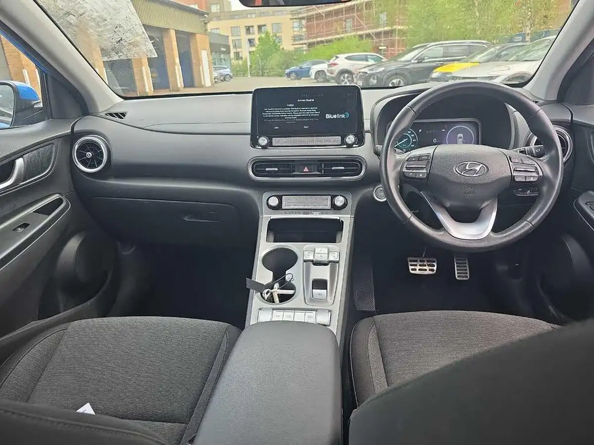 2022-hyundai-kona-e-se-connect-big-11