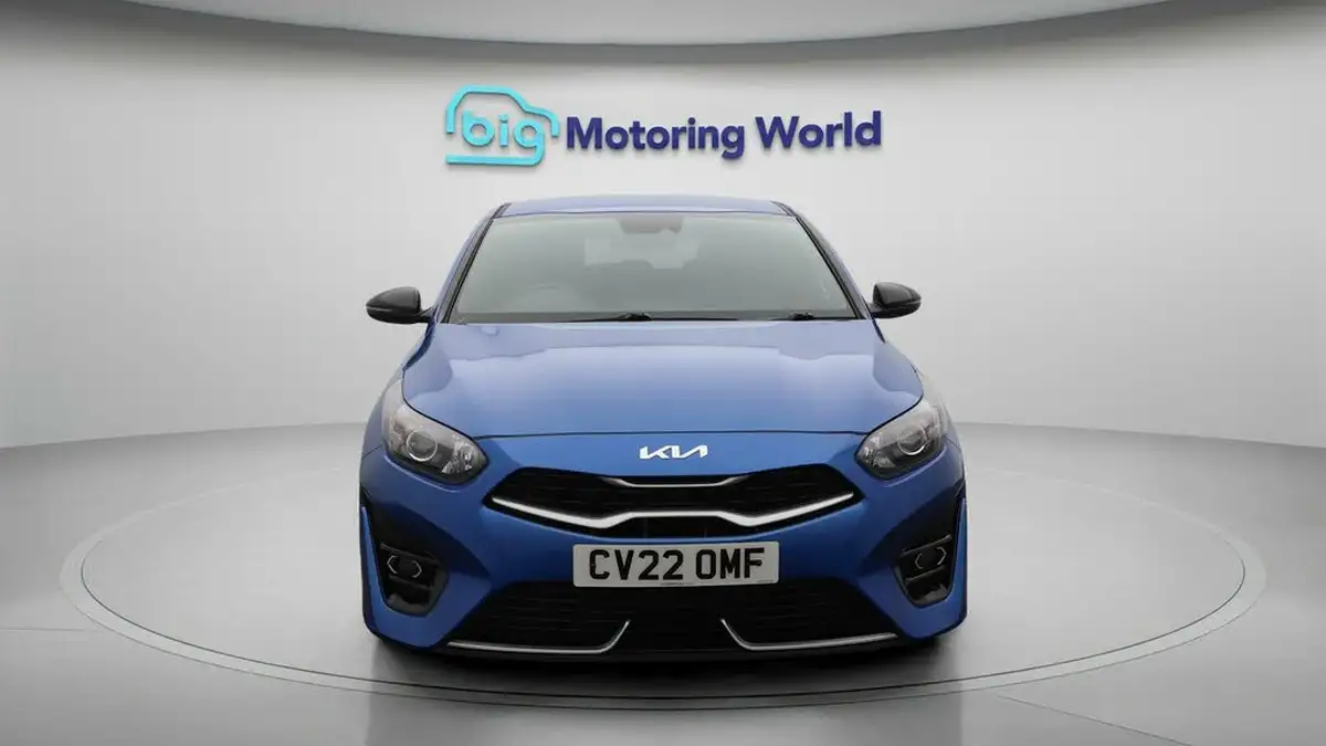 2022-kia-pro-ceed-15-t-gdi-gt-line-big-2