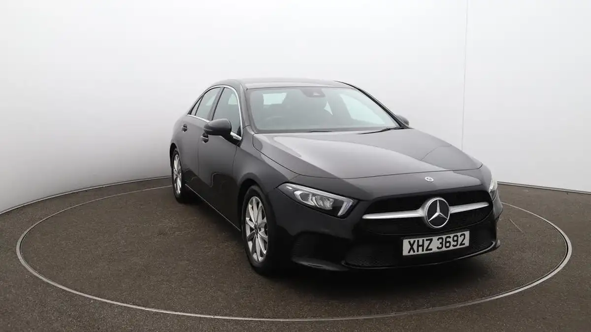 2020-mercedes-benz-a-class-13-a200-sport-saloon-4d-7g-dct-big-35
