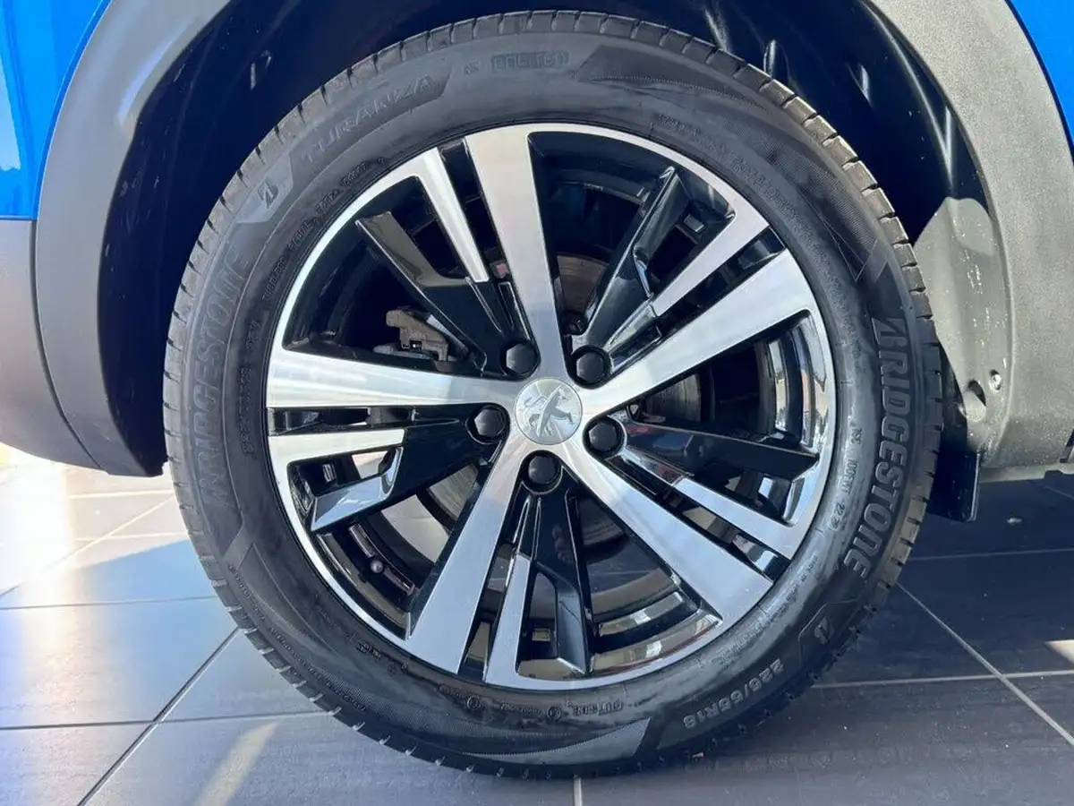2021-peugeot-3008-suv-12-puretech-gt-big-60
