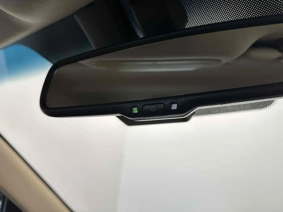 2019-kgm-ssangyong-tivoli-16-ultimate-big-32