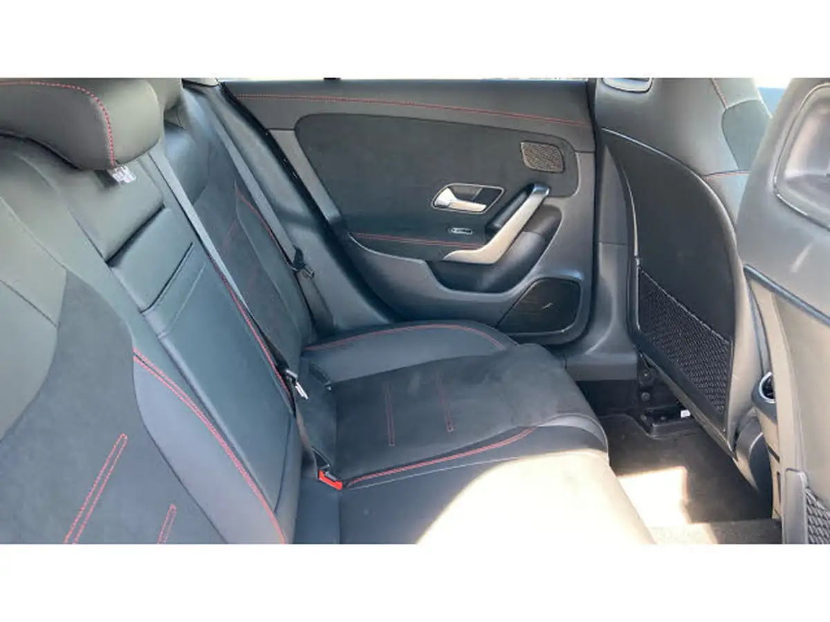 2023-mercedes-benz-cla-13-cla-200-amg-line-premium-shooting-brake-5d-big-15