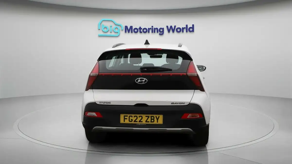 2022-hyundai-bayon-10-t-gdi-se-connect-dct-big-6