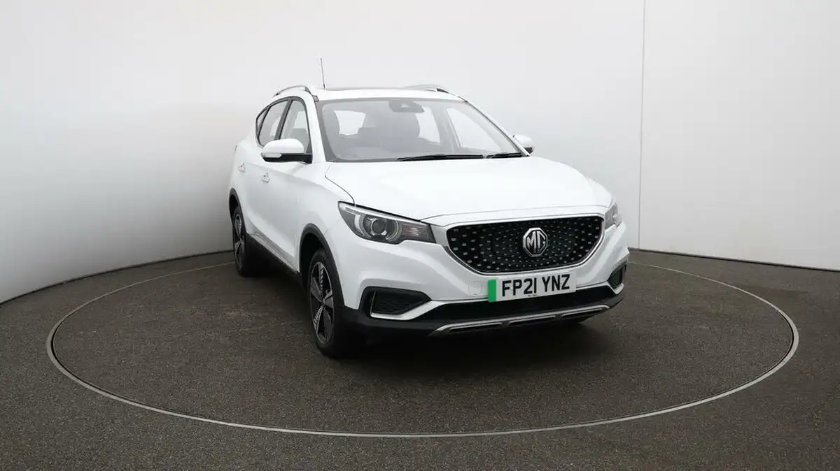 2021-mg-zs-suv-e-exclusive-ev-big-40