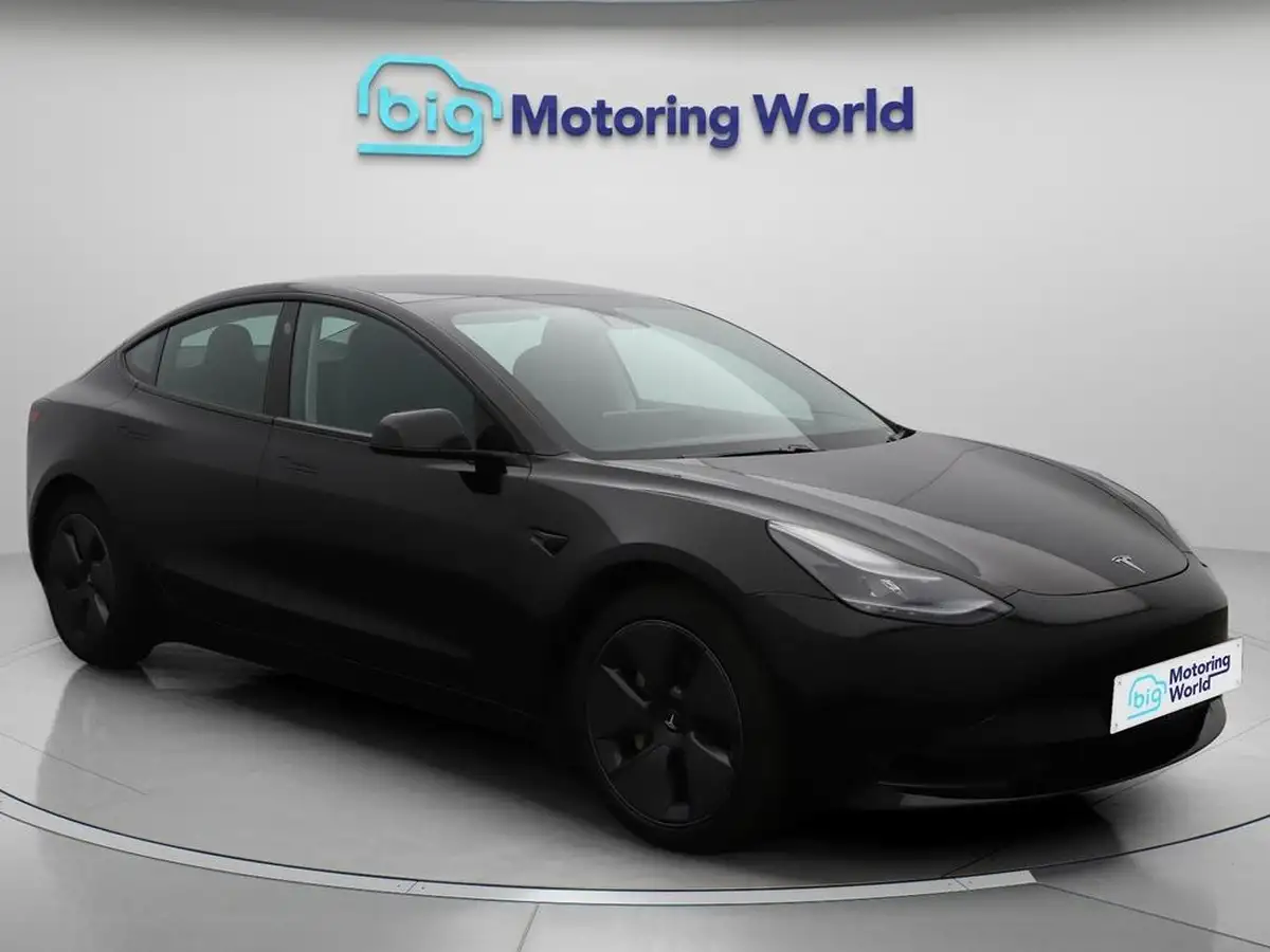 2021-tesla-model-3-e-standard-plus-big-0