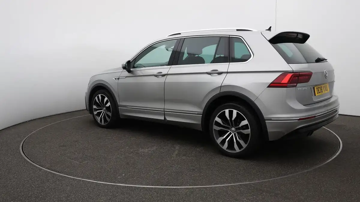 2018-volkswagen-tiguan-20tdi-r-line-150ps-4motion-ss-dsg-big-66