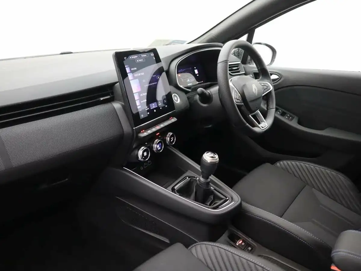 2024-renault-clio-10-tce-esprit-alpine-big-12