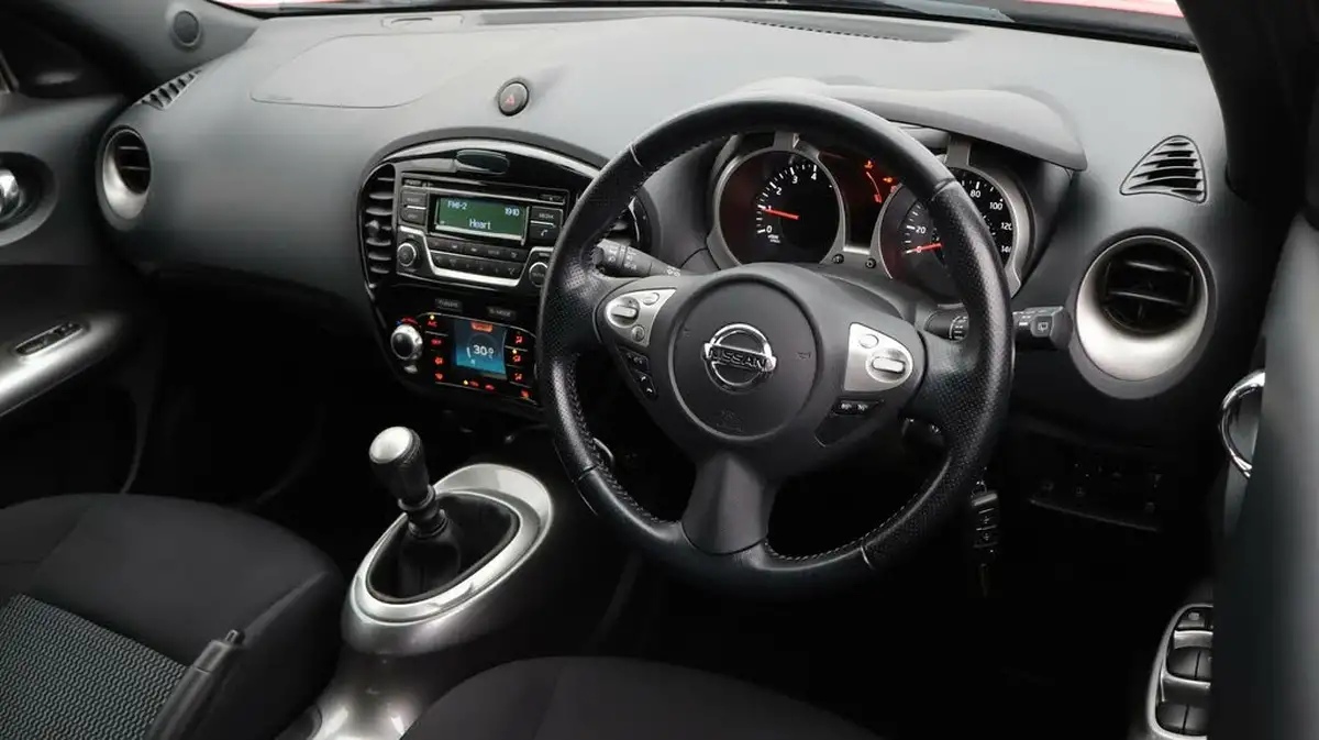 2018-nissan-juke-12-acenta-big-8