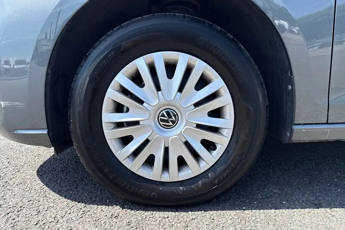 2024-volkswagen-caddy-20tdi-c20-cargo-commerce-plus-102pseu6d-big-12
