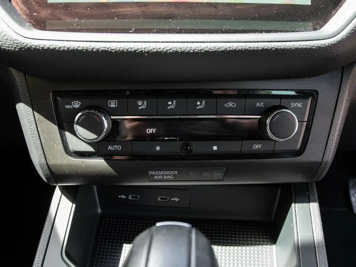 2021-seat-ibiza-10-tsi-fr-sport-110ps-dsg-big-33