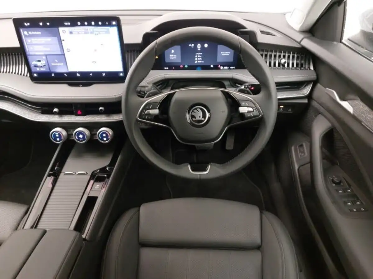 2024-skoda-superb-20tdi-se-l-150ps-scr-estate-dsg-big-6