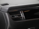 2021-porsche-macan-30-s-small-13