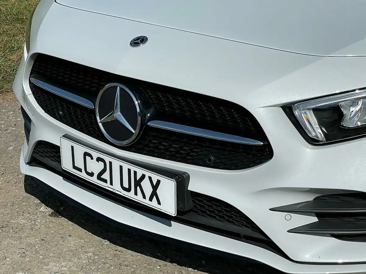 2021-mercedes-benz-a-class-13-a200-exclusive-edition-7g-dct-big-7