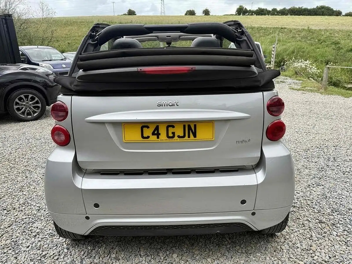 2013-smart-fortwo-10-passion-71bhp-cabriolet-big-5
