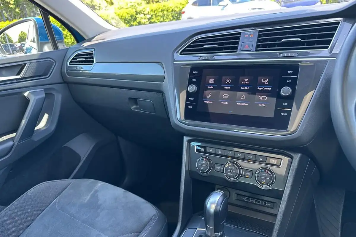 2019-volkswagen-tiguan-15-tsi-sel-big-46