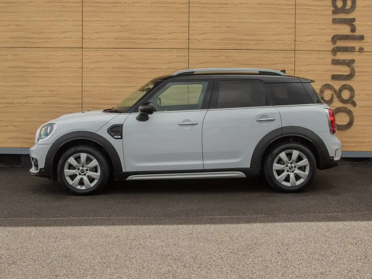 2019-mini-countryman-15-cooper-classic-big-12