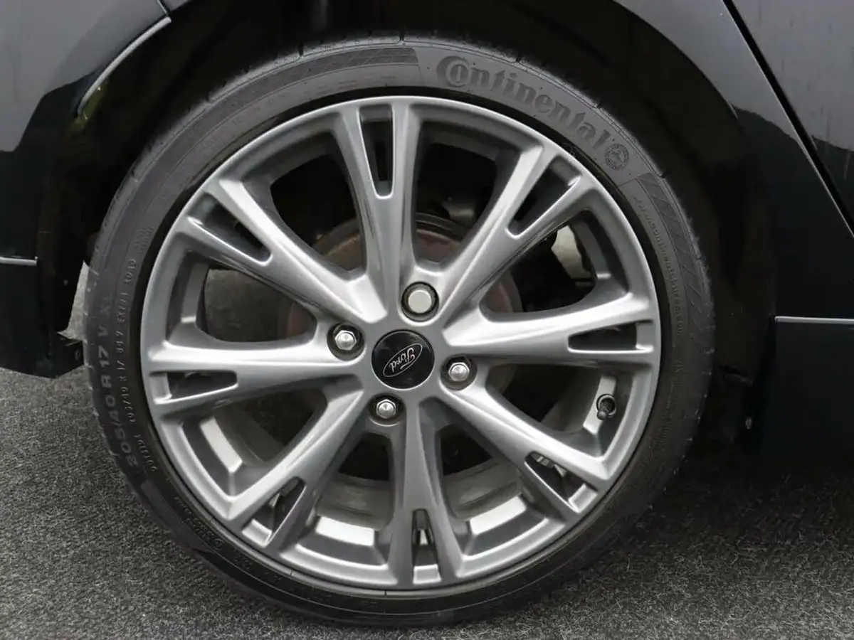 2017-ford-fiesta-10t-st-line-100ps-5d-big-6