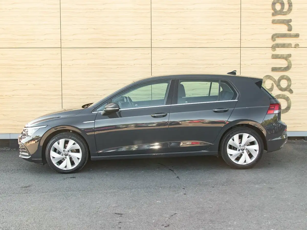 2020-volkswagen-golf-15-tsi-style-150ps-hatchback-big-12