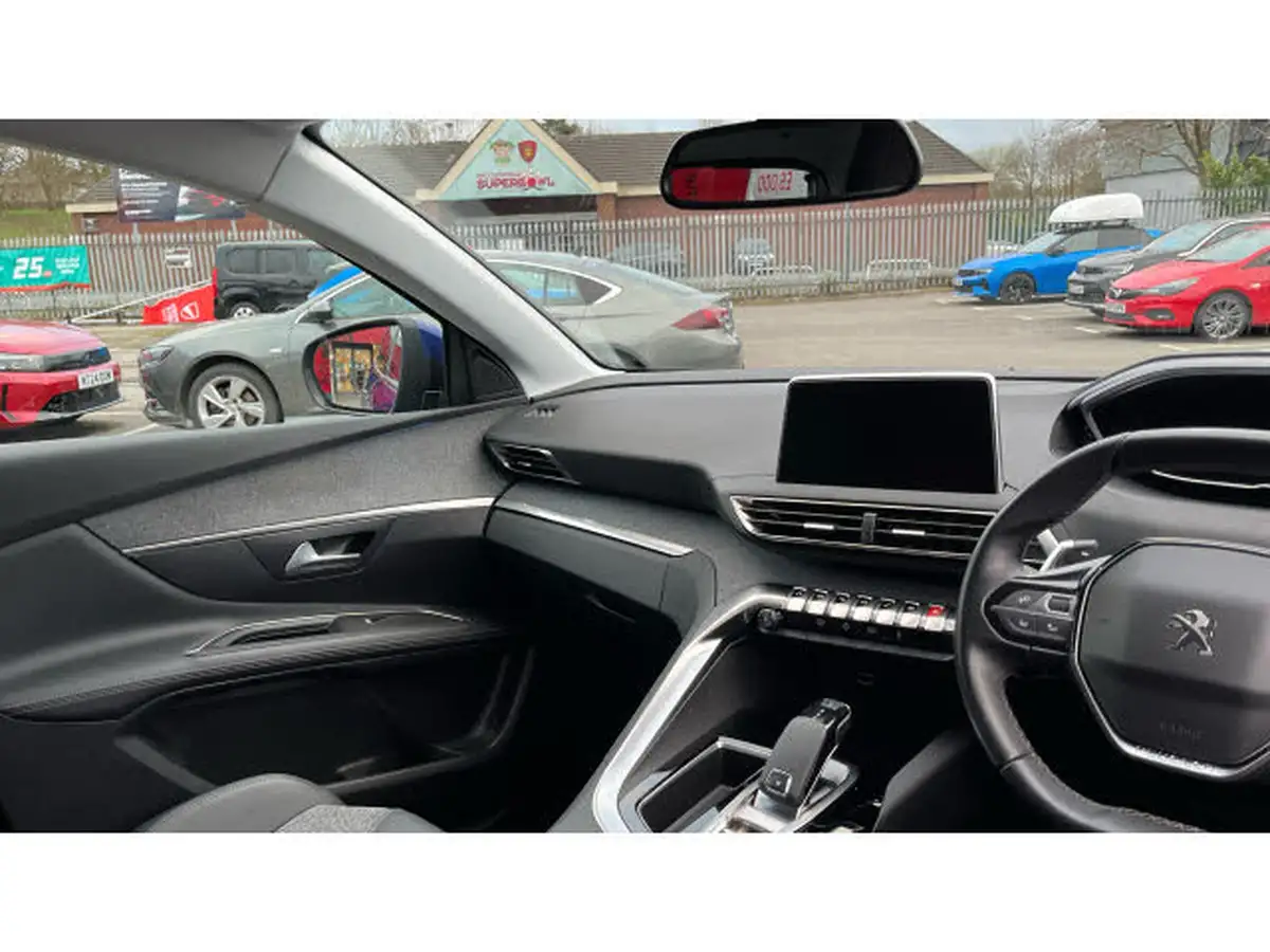 2019-peugeot-3008-suv-16-puretech-allure-180bhp-ss-eat8-big-13