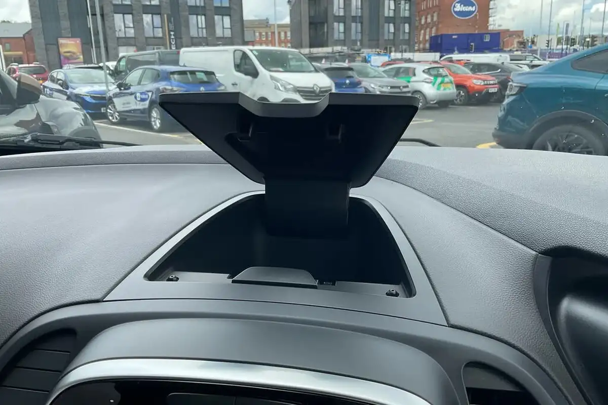 2018-renault-captur-09-tce-dynamique-nav-big-15