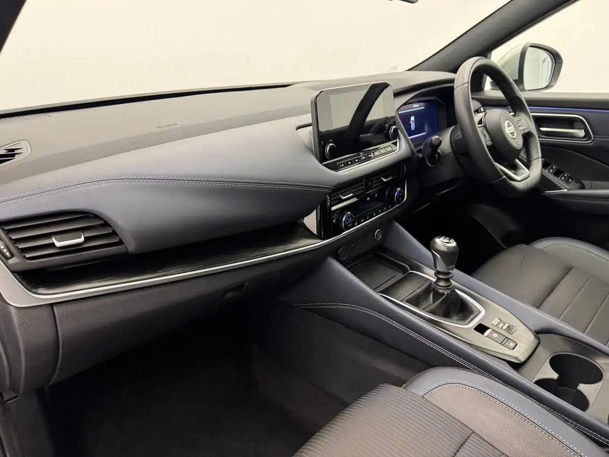 2022-nissan-qashqai-13-dig-t-tekna-140ps-mild-hybrid-big-14