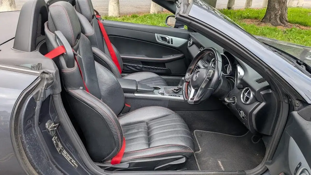 2013-mercedes-benz-slk-21td-slk250-amg-sport-204bhp-blueefficiency-ss-big-17