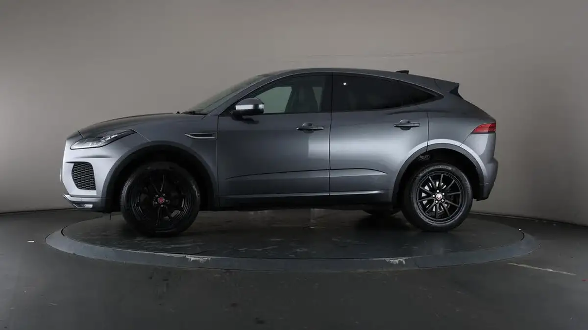 2019-jaguar-e-pace-20-i4d-r-dynamic-150ps-big-20