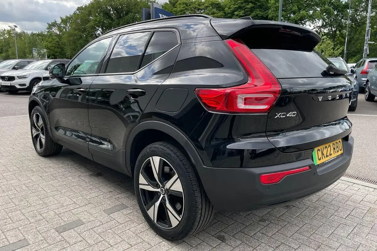 2022-volvo-xc40-e-recharge-plus-228bhp-big-8