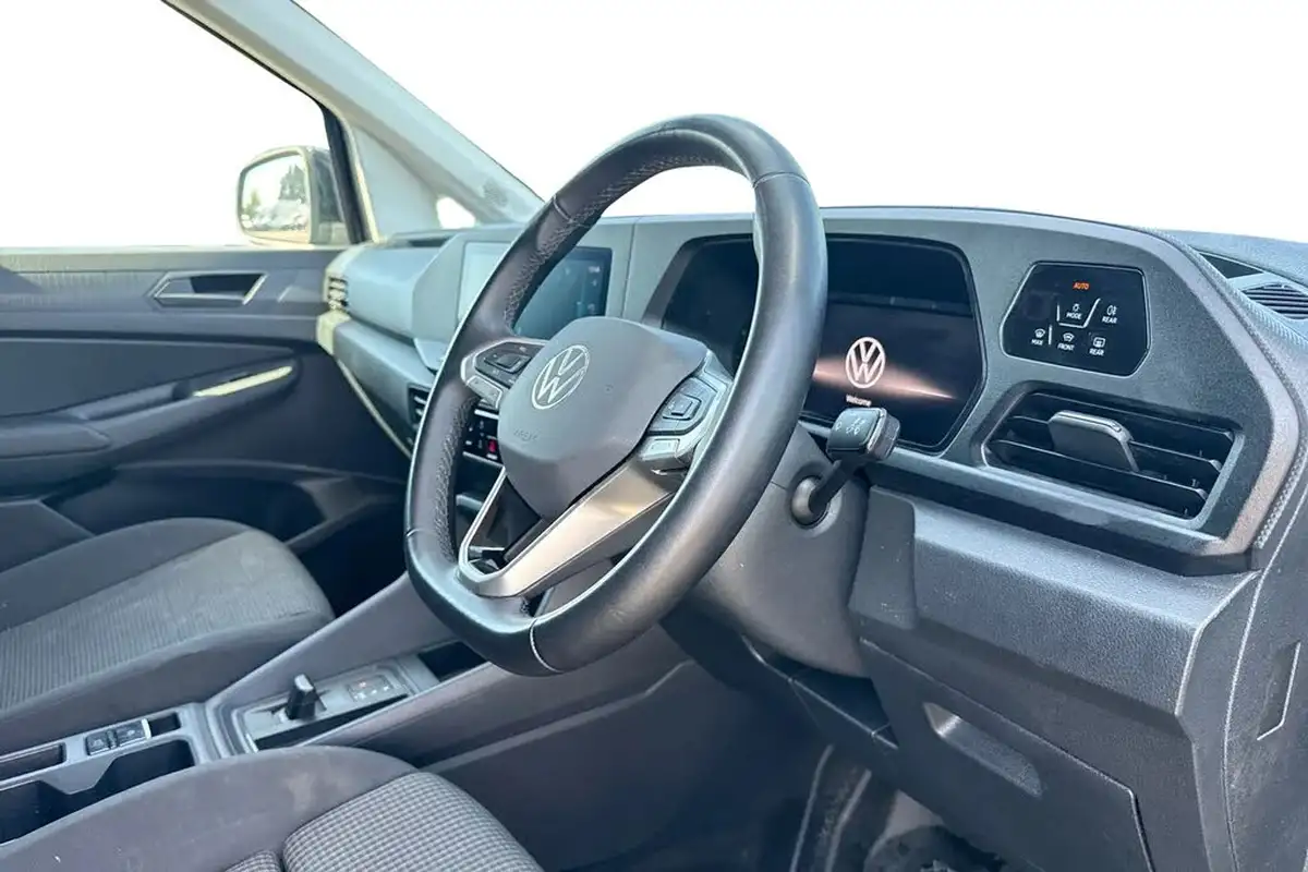 2024-volkswagen-caddy-20tdi-c20-cargo-commerce-pro-122pseu6d-dsg-big-12