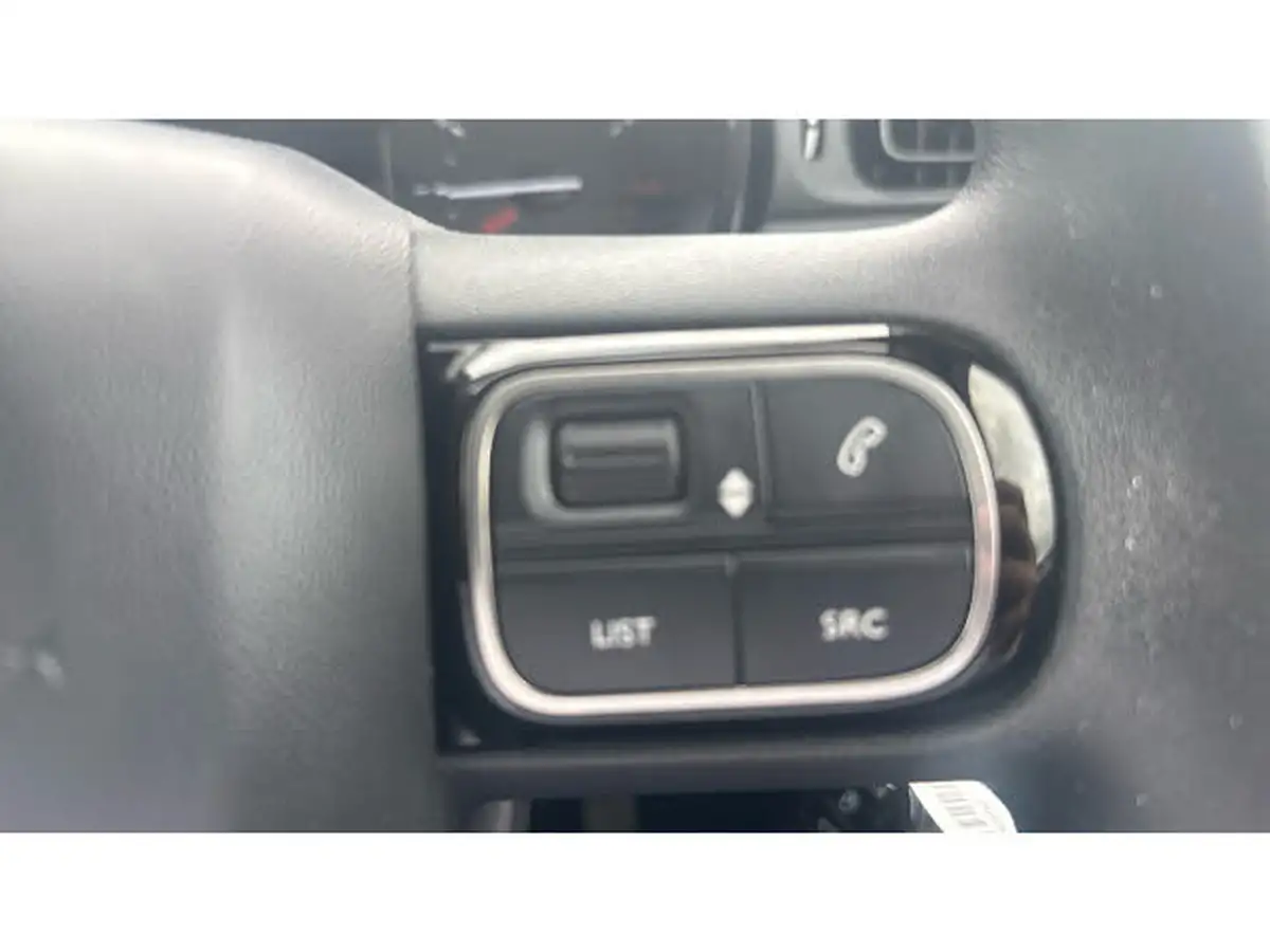 2020-citroen-c3-12-puretech-feel-83ps-ss-big-39