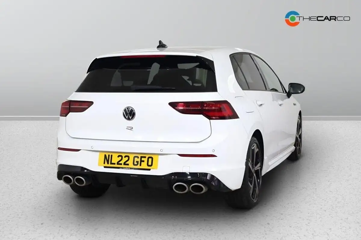 2022-volkswagen-golf-20-tsi-r-320ps-hatchback-big-10