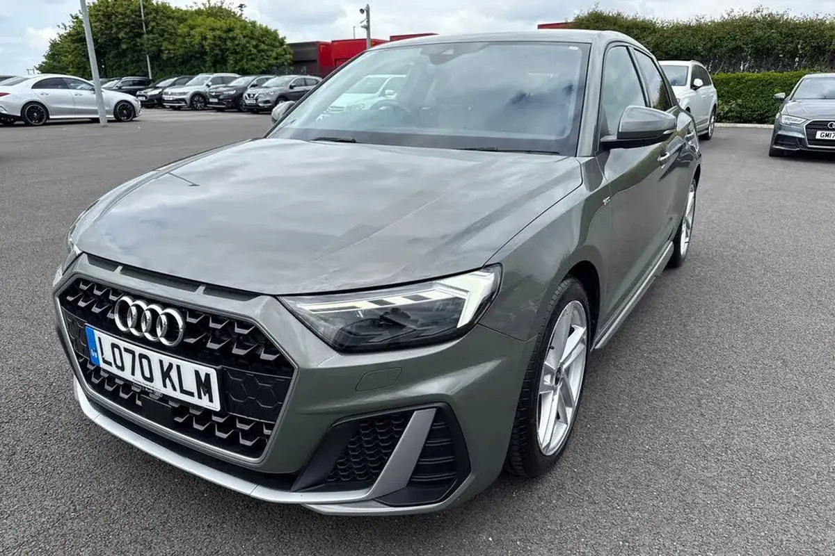 2020-audi-a1-10-30-tfsi-s-line-110ps-big-26