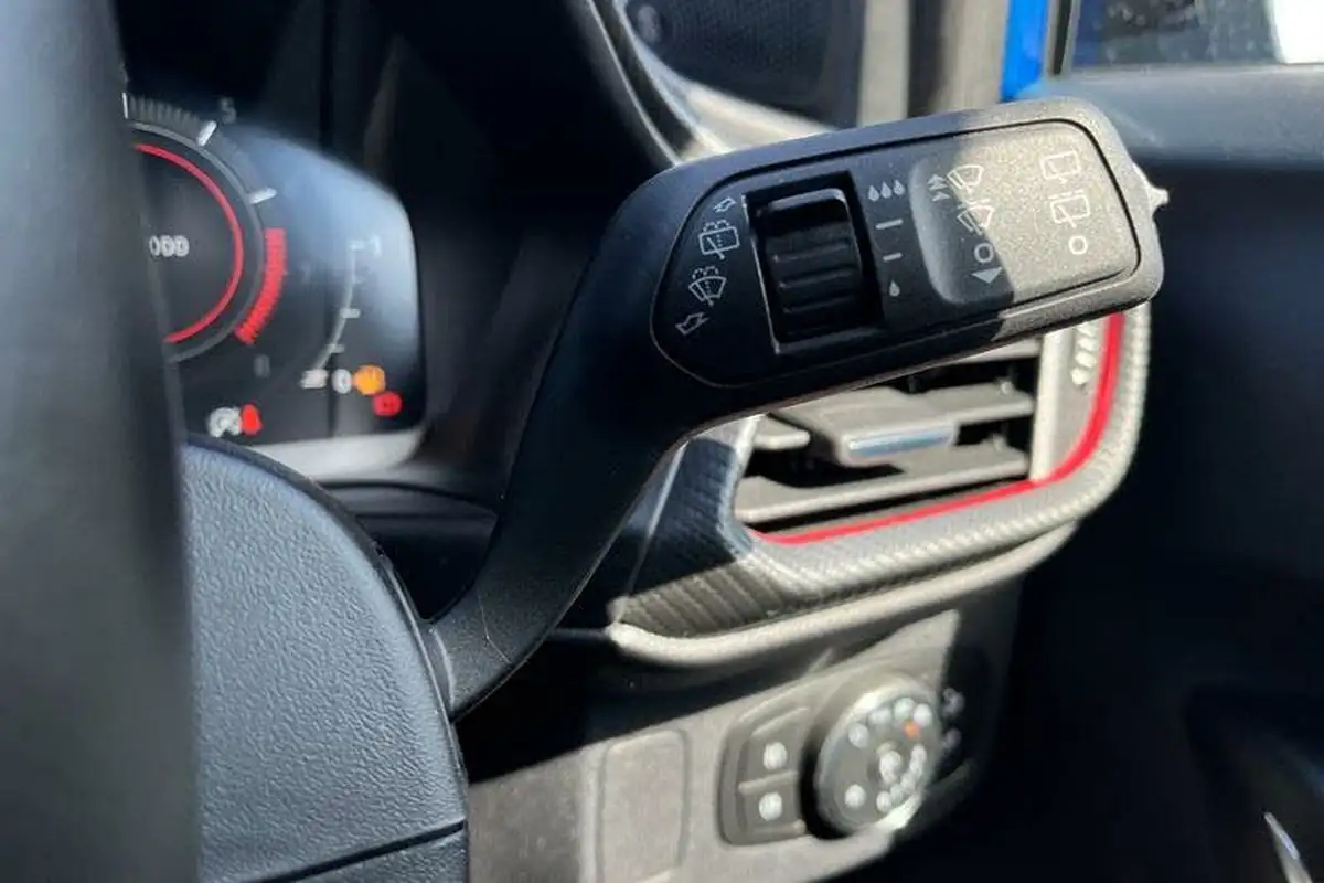 2023-ford-puma-suv-15-st-big-14