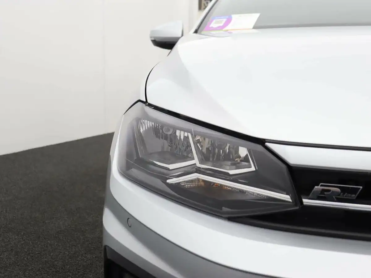 2021-volkswagen-polo-10-tsi-r-line-95ps-big-47