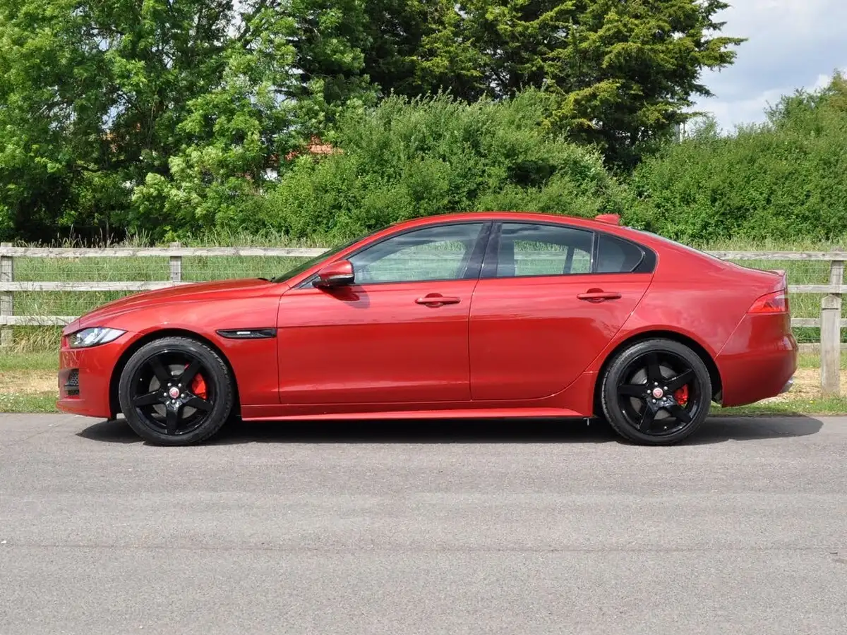 2018-jaguar-xe-20i-r-sport-200ps-1997cc-big-66