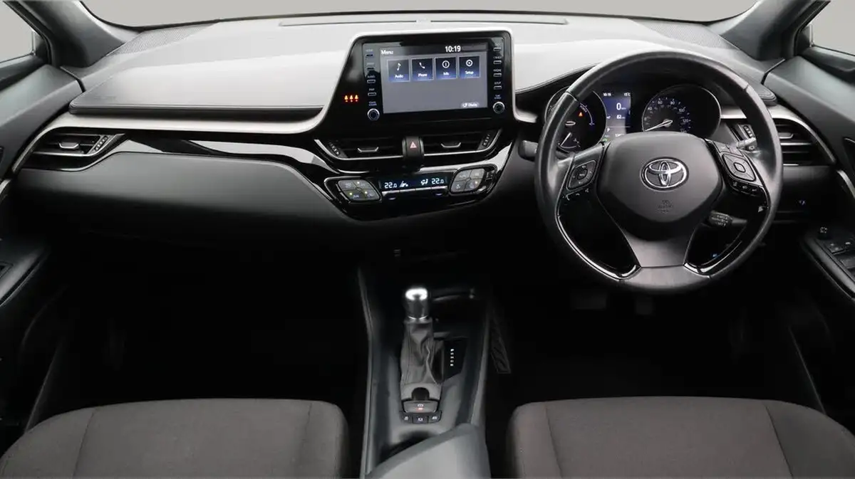 2020-toyota-c-hr-18-vvt-i-icon-big-13