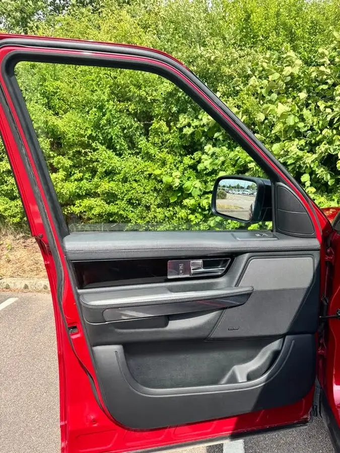 2012-land-rover-range-rover-sport-30-sd-v6-hse-red-edition-big-20