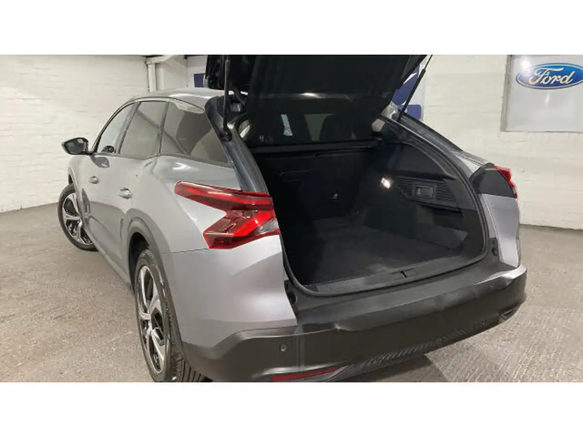 2023-citroen-c5-x-12-puretech-sense-plus-big-44