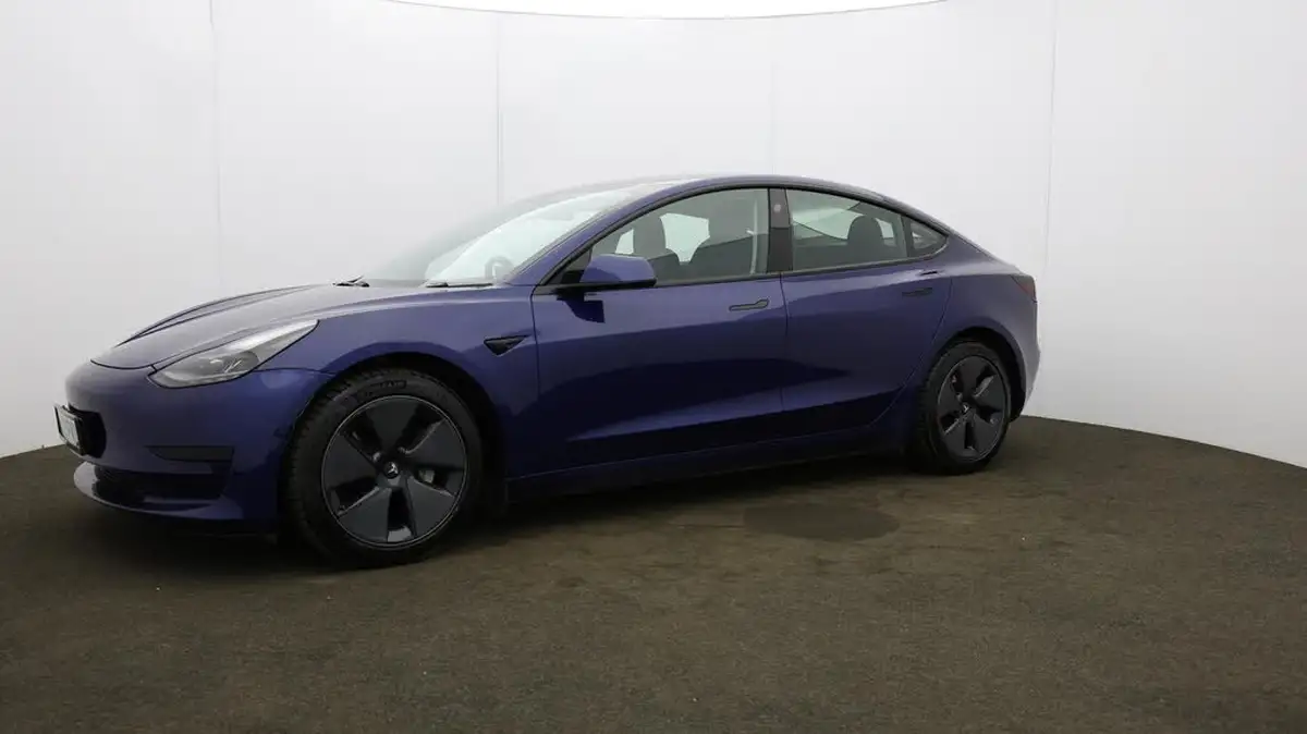 2021-tesla-model-3-e-standard-plus-big-17