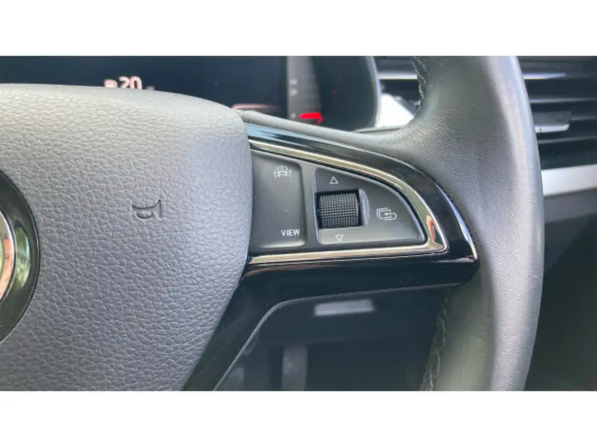 2020-skoda-kamiq-10-tsi-se-l-115ps-big-22