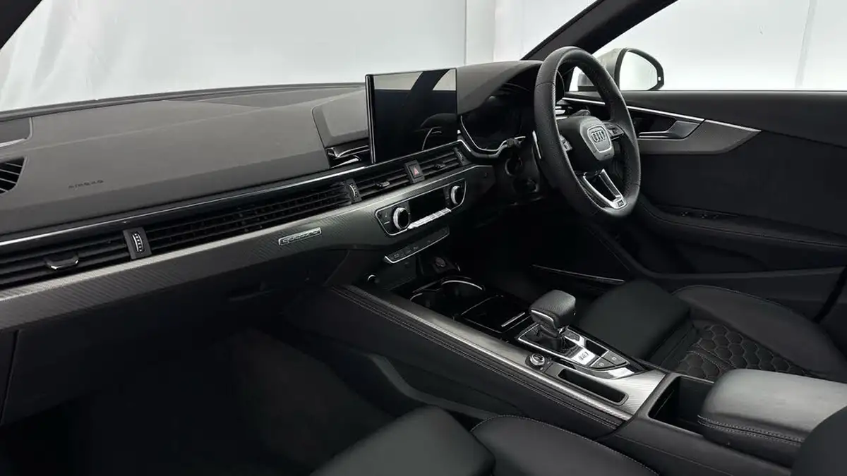 2024-audi-rs4-avant-29-tfsi-big-8