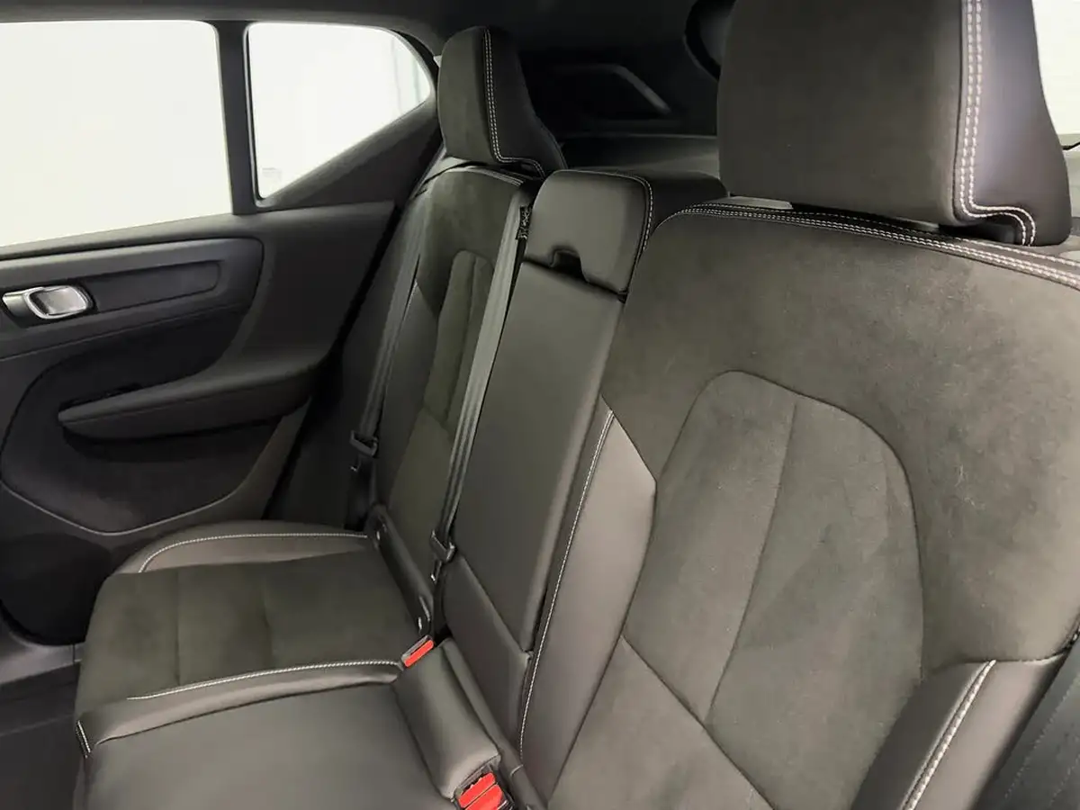 2021-volvo-xc40-15-t3-r-design-161bhp-auto-big-10