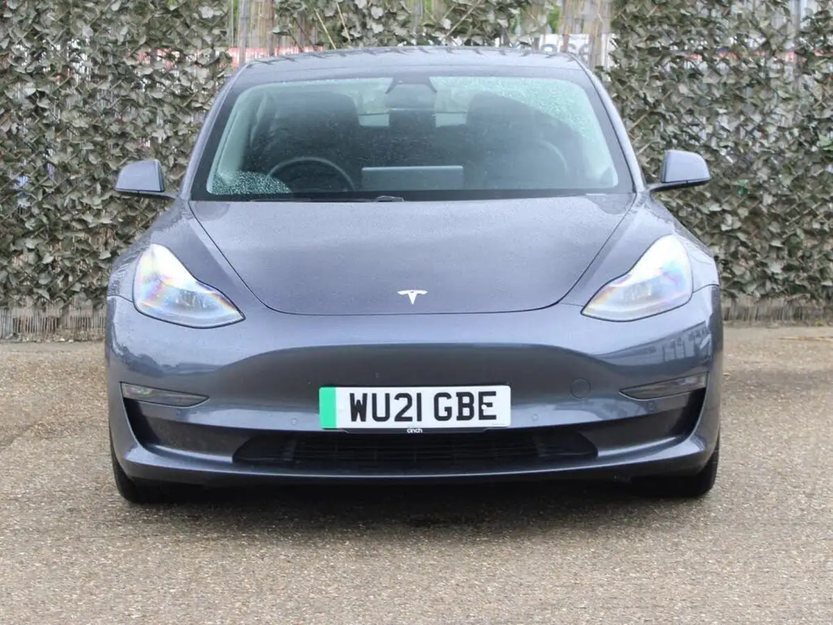 2021-tesla-model-3-e-long-range-4x4-big-7