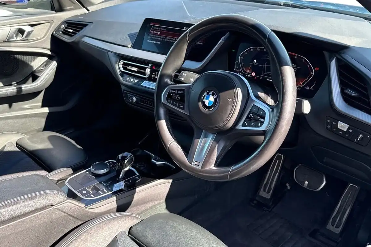2022-bmw-2-series-15-218i-sport-lcp-coupe-4d-dct-big-13